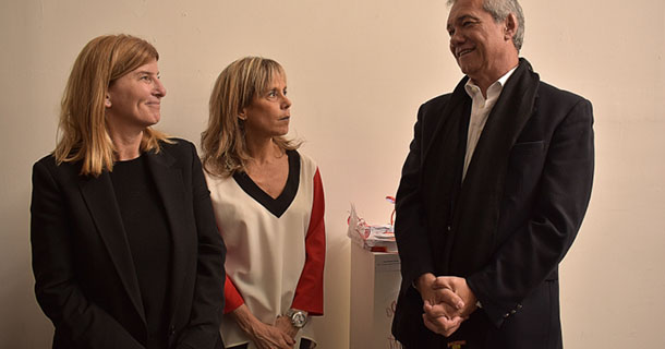 Luis Quevedo, gerente general de Eudeba, agradeció al municipio por acompañar y proponer ideas creativas y movilizantes, y habló de honestidad